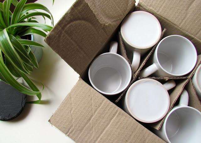 DIY Anthropologie Monogram Mugs by Isoscella