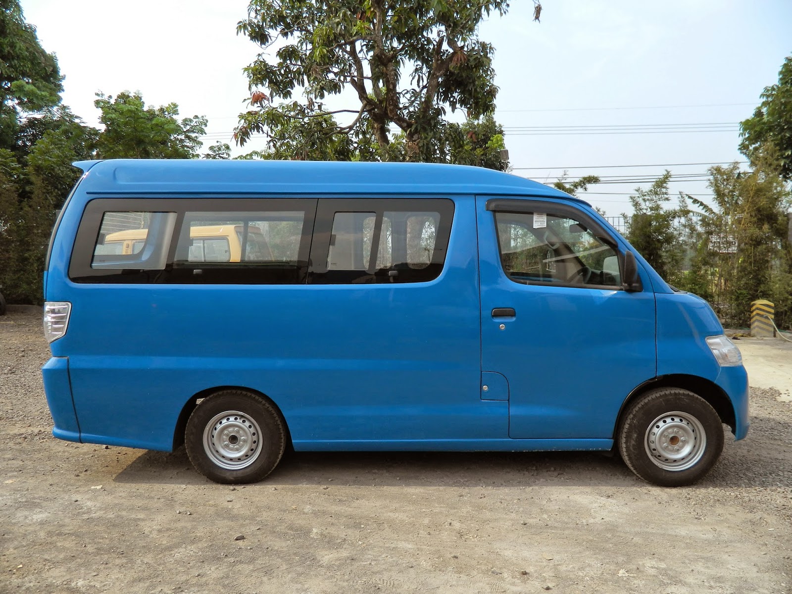 karoseri mobil khusus mobil angkot