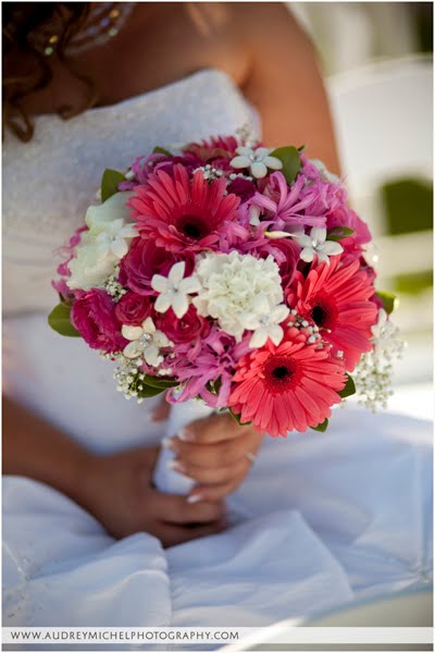  baby's breath gerber daisies calla lilies and nerine lilies