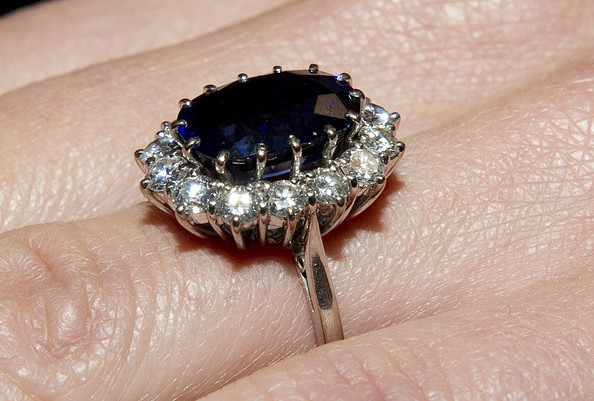 pictures of princess diana wedding ring. royal wedding ring diana.
