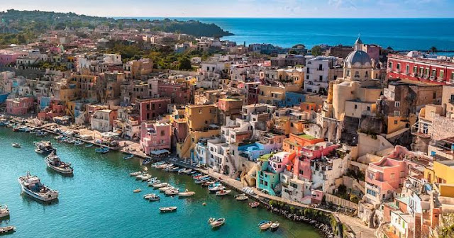 Unveiling Italy's Secret Islands: Hidden Gems of the Mediterranean