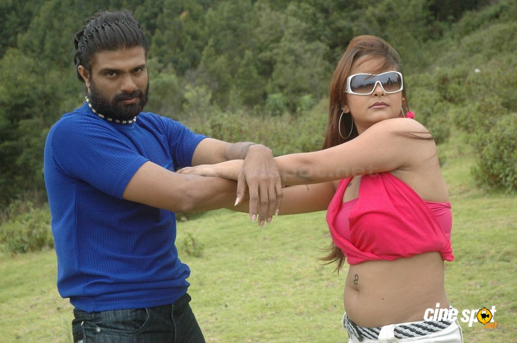 Hot Tamil Movie Pictures