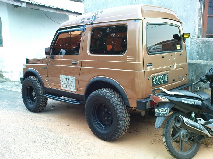 suzuki jeep katana