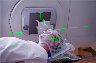 Radioterapia, ou radioncologia, é uma especialidade médica focada no tratamento oncológico utilizando radiação ionizante