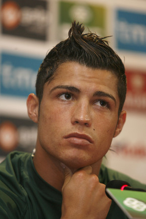 Cristiano Ronaldo Hairstyle on To Twitter Share To Facebook Labels Cristiano Ronaldo Hairstyle 2012