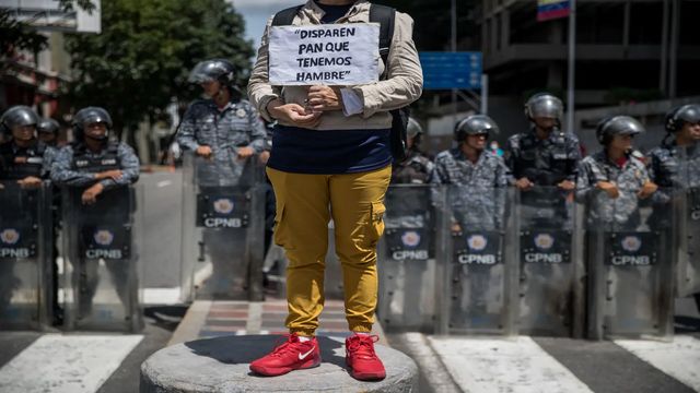 ¿Quién es Jennifer Quintero, la mujer que asume la jefatura de la Onapre tras las protestas del sector educativo?