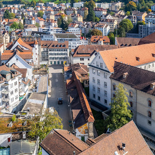 Der kleine Rest der Scheidemauer zwischen Stadt und Kloster St. Gallen