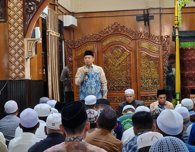 Safari Ramadan di Masjid Jami Sungai Jingah, Ibnu Harap Kegiatan Haul Guru Zuhdi Berjalan Lancar 