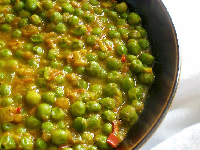 green pea curry