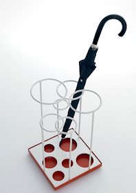 umbrella stand for six umbrellas