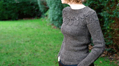 Женский-свитер-Совы-нежные-спицы