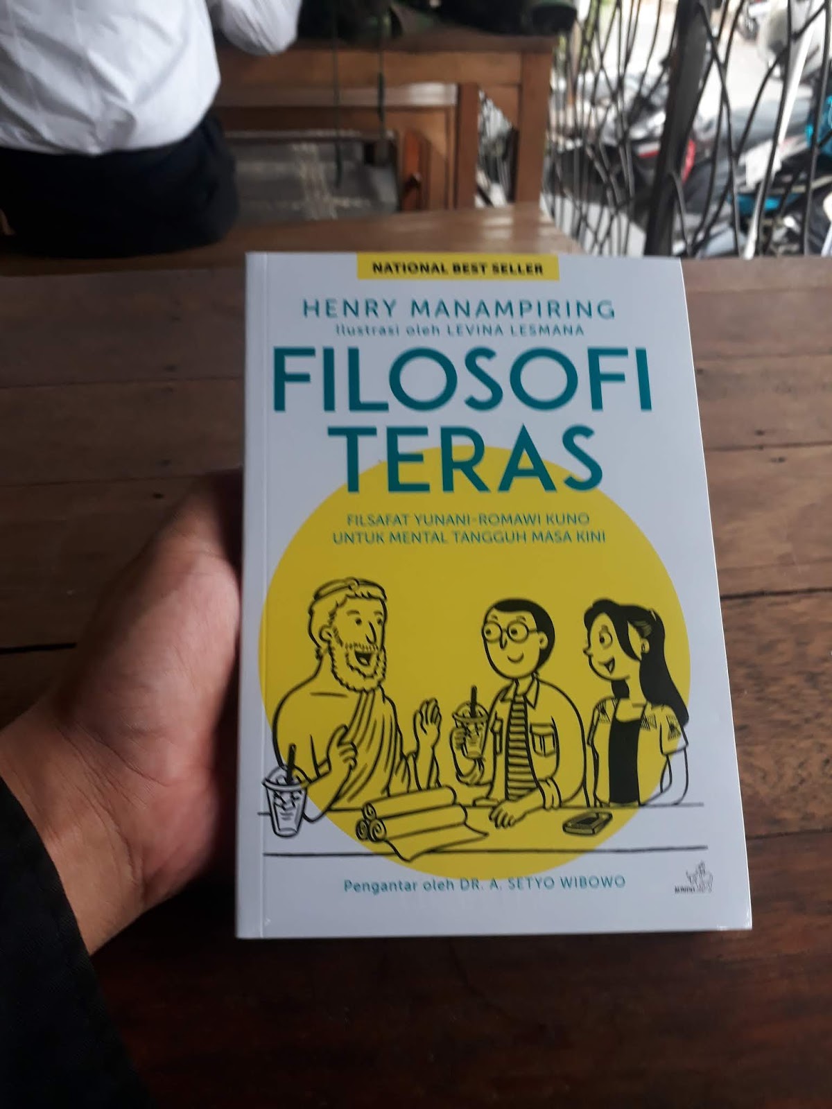 Risalah RK Awan: [Review] Filosofi Teras, Sebuah Filsafat Terapan