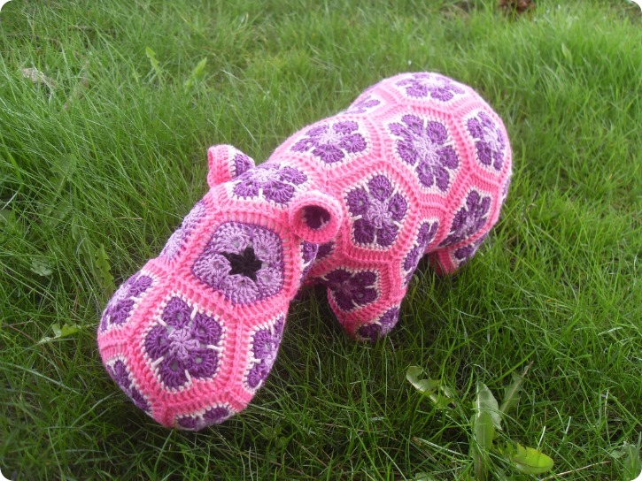 Pink Happy Hippo