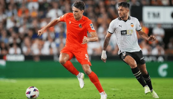 La Real Sociedad denuncia los cánticos ante LaLiga en Mestalla