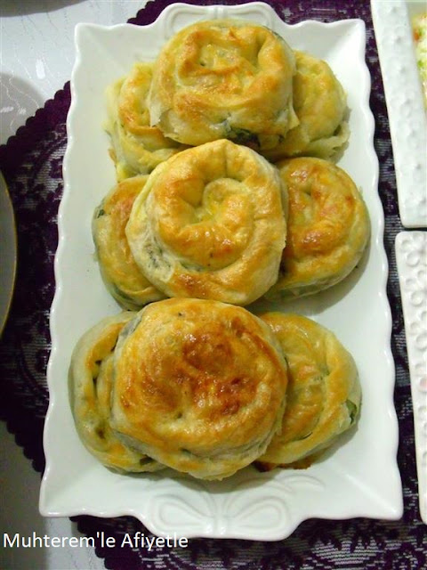 ıspanaklı börek