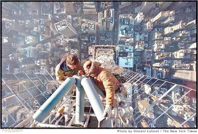 Reparación de antena en rascacielos, NY