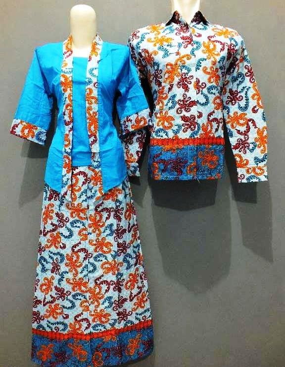 43 Model Baju  Batik  Couple  Lengan Panjang Modern Khas ABG 