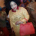  Cosmetics Gone wild,wetin happen?