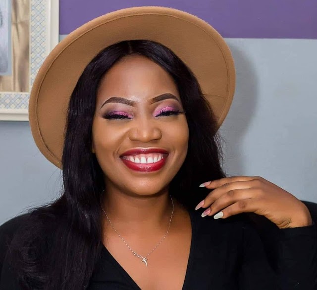 Meet Beautiful Darasimi Adeyemo