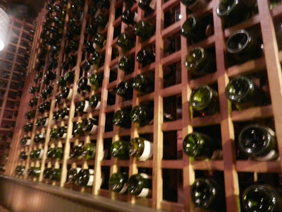 Tinto Restaurant Walls