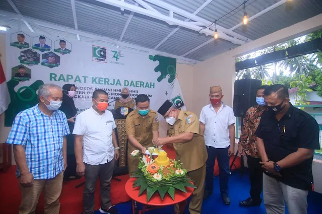 Wakil Bupati Bolmut Membuka Secara Resmi Rakerda KAHMI Kabupaten Bolmut