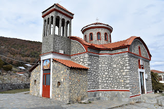 ο ναός του αγίου Γεωργίου στην Πύλη των Πρεσπών