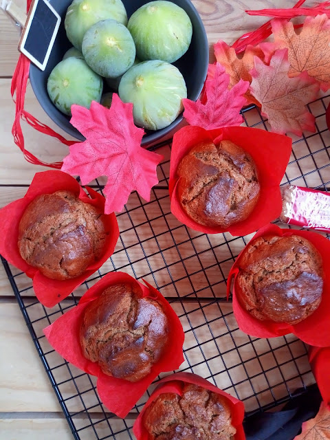 Muffins de higos y crema de galletas Lotus Desayuno, merienda, postre, magdalenas, otoño, brevas, horno, sencillo, fácil, rico, jugosos, esponjosos, tiernos, cuca