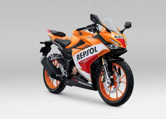 New CBR150R Edisi MotoGP untuk Pecinta motogp