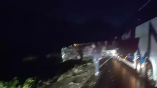 Dois acidentes na Régis Bittencourt causam lentidão no trânsito na manhã de hoje