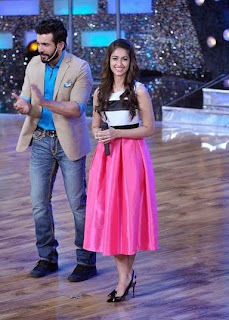 Varun and Ileana promotion their movie on the sets of Lil Masters on Zee