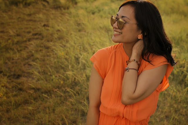 La paz sand dunes, coral H&M  dress, rayban, Ilocos Norte, Philippines