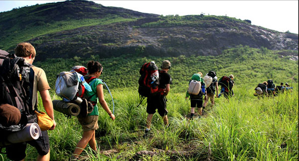 Ilaveezhapoonjira to Vagamon Trekking