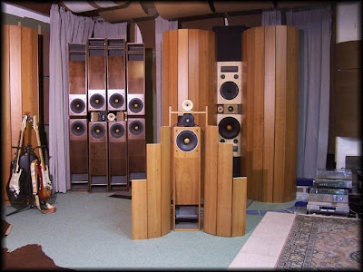 Biggest Subwoofer in the world? Seen On www.coolpicturegallery.net