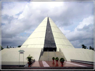 monumen-jogja-kembali