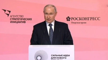 الرئيس الروسي: نحن مستعدون للمنافسة مع الغرب