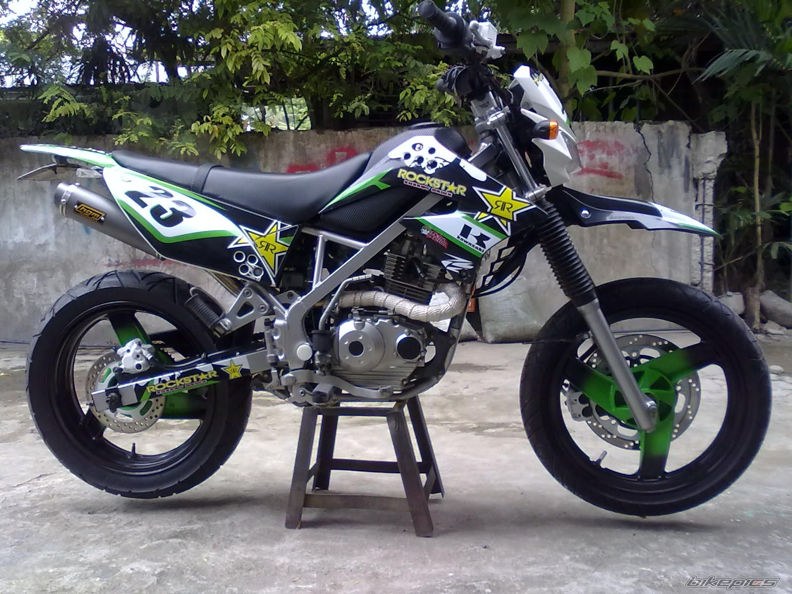 Koleksi Gambar Dan Cara Modifikasi Motor Trail Kawasaki Klx 150