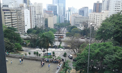 São Paulo vista do 2º piso do MASP