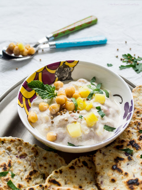 Indian raita made from potatoes, yoghurt and chickpeas. A wonderful spicy and refreshing dip to meat, vegetables, bread and just about everything