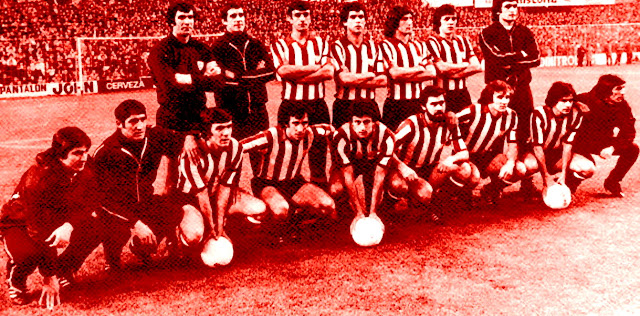 ATHLETIC CLUB. Temporada 1976-77. Iríbar, Astrain, Alexanco, Villar, Escalza, Lasa y Zaldúa. Oñaederra, Carlos, Dani, Irureta, Amorrortu, Guisasola, Churruca, Rojo I y Madariaga. ATHLETIC CLUB 2 🆚 F. C. JUVENTUS 1 Resultado final: FC JUVENTUS 2 🆚 ATHLETIC CLUB 2 (vencedor Juventus por valor doble de los goles en campo contrario) Miércoles 18/05/1977, 20:00 horas. Copa de la UEFA, final, partido de vuelta. Bilbao, Vizcaya, España, estadio de San Mamés. GOLES: ⚽0-1: 7’, Bettega. ⚽1-1: 12’, Irureta. ⚽2-1: 78’, Carlos.