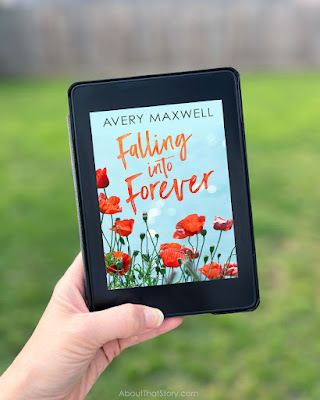 New Release: Falling Into Forever by Avery Maxwell | About That Story