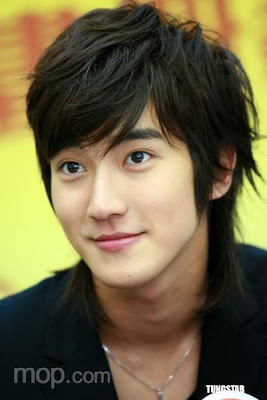 Choi_Si_Won@http://marielscastle.blogspot.com