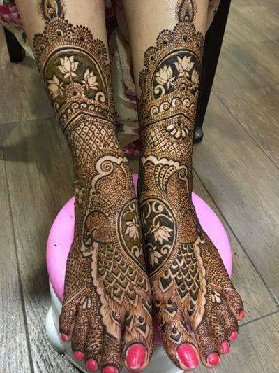 Bridal Mehandi Designs for Legs 6