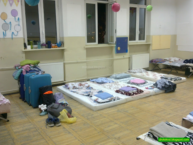 Центр помощи украинским беженцам в Бухаресте