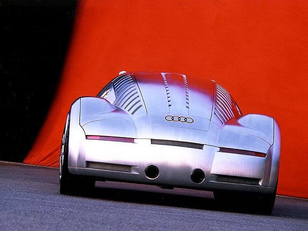 audi rosemeyer reviewThe Audi Rosemeyer is a concept car built and shown