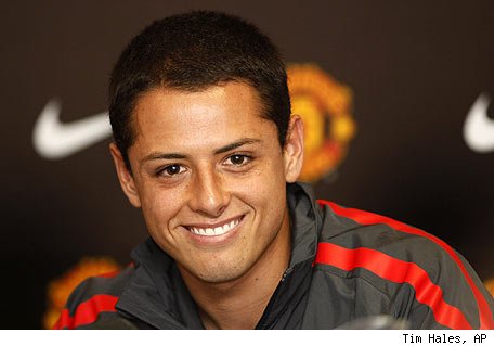 Chicharito es feliz en el Manchester United Chicharito es feliz en el Manchester United