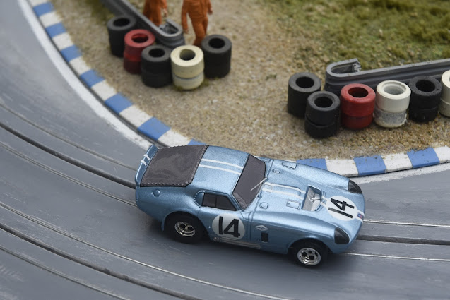 12h Reims Gueux 1964 Shelby American (USA)#14