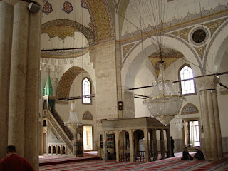 Spesialis mendesain dan mengerjakan proyek-proyek Kubah Masjid ( Enamel Galvalum, GRC, Stainless Steel )