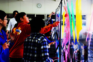 Takeshi Sato helping 36 children in Mie-ken enjoy being creative