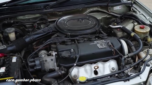 1990 Honda Grand Civic LX Engine