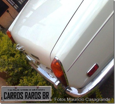 Rolls Royce Corniche Maurício (4-4)[4]
